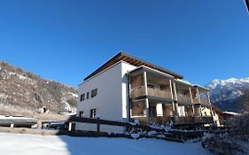Modern apartment in Neukirchen am Gro venediger with Garden